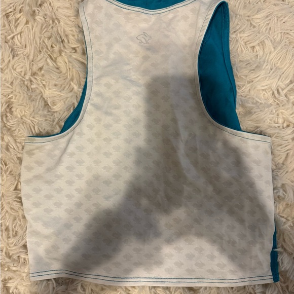 Run in Rabbit Crop - Picture 2 of 2